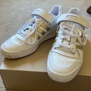 Adidas Forum Low Shoes